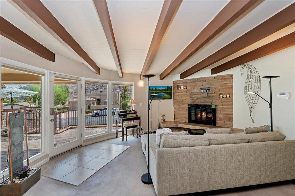 54925 Avenida Ramirez