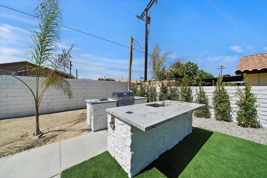 78525 Orcabessa Drive