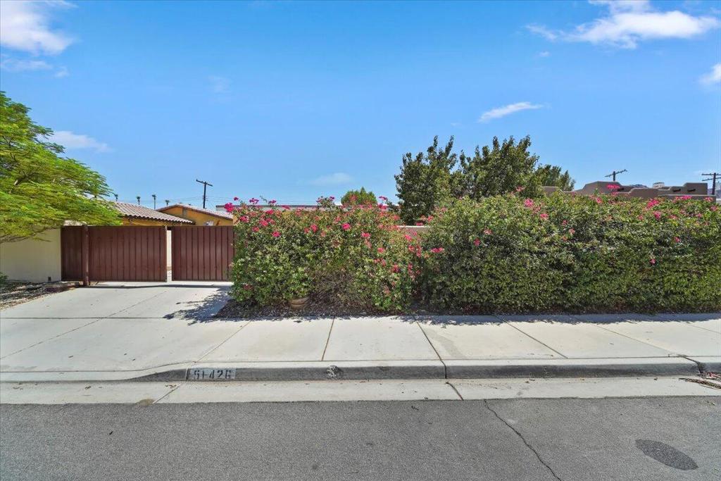 51426 Eisenhower Drive