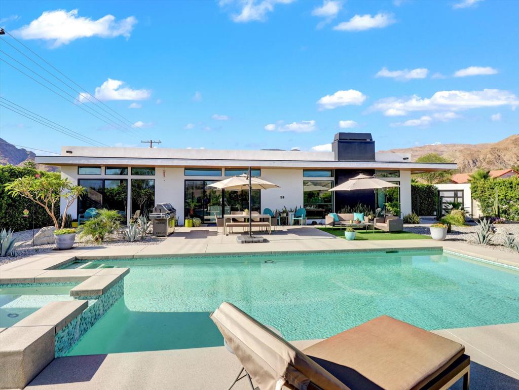 54050 Avenida Obregon