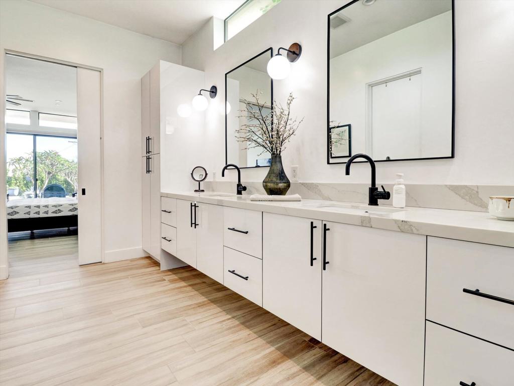 54050 Avenida Obregon