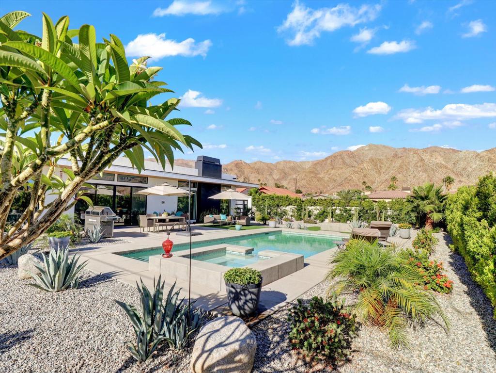 54050 Avenida Obregon