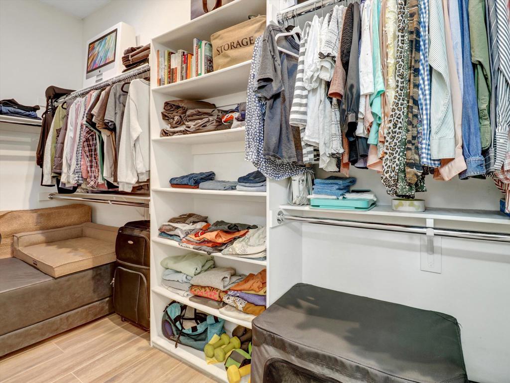 54050 Avenida Obregon