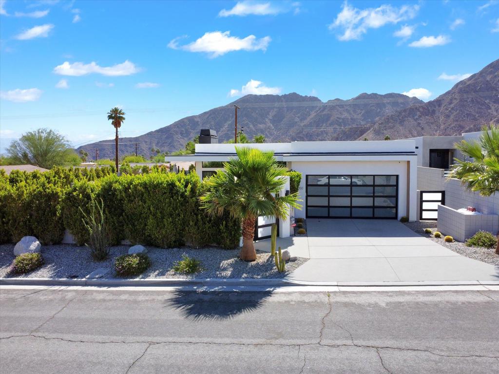 54050 Avenida Obregon