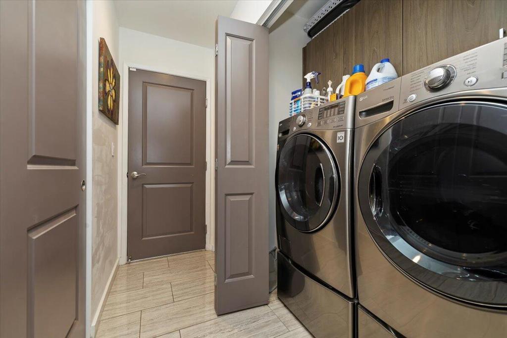 52273 Avenida Madero