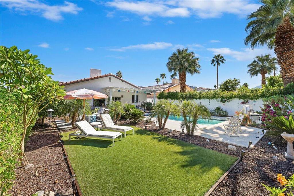 52273 Avenida Madero