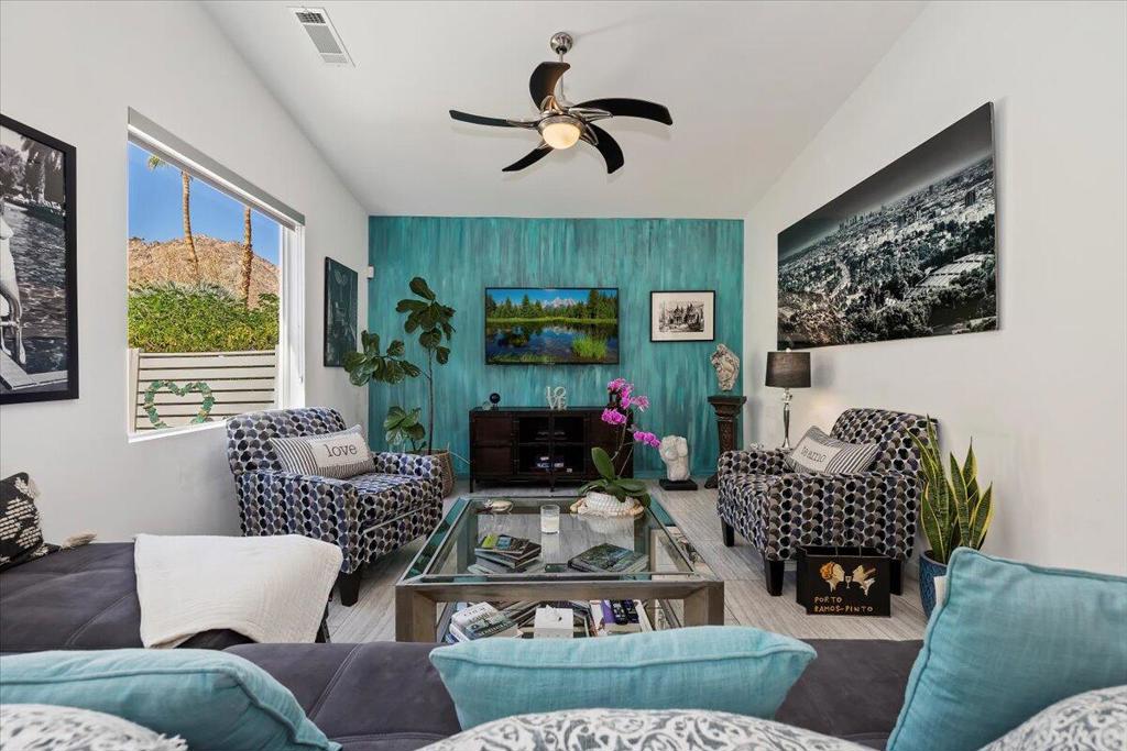 52273 Avenida Madero