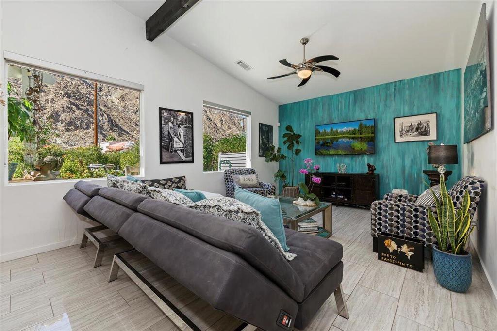 52273 Avenida Madero