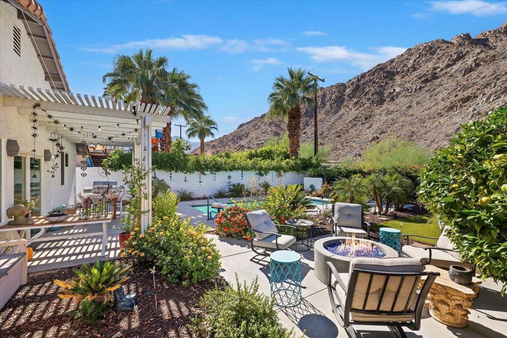 52273 Avenida Madero