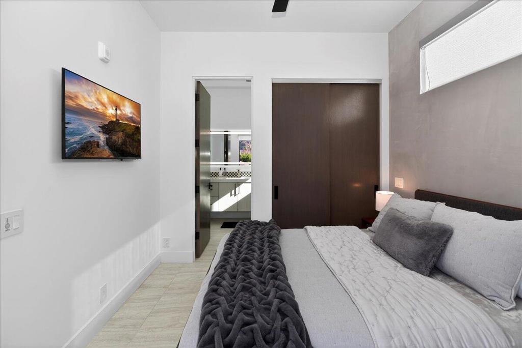 51116 Avenida Mendoza