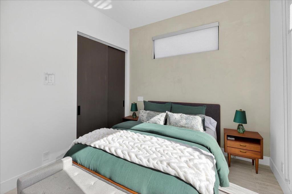 51116 Avenida Mendoza