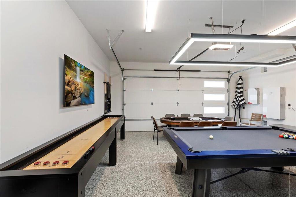 51116 Avenida Mendoza