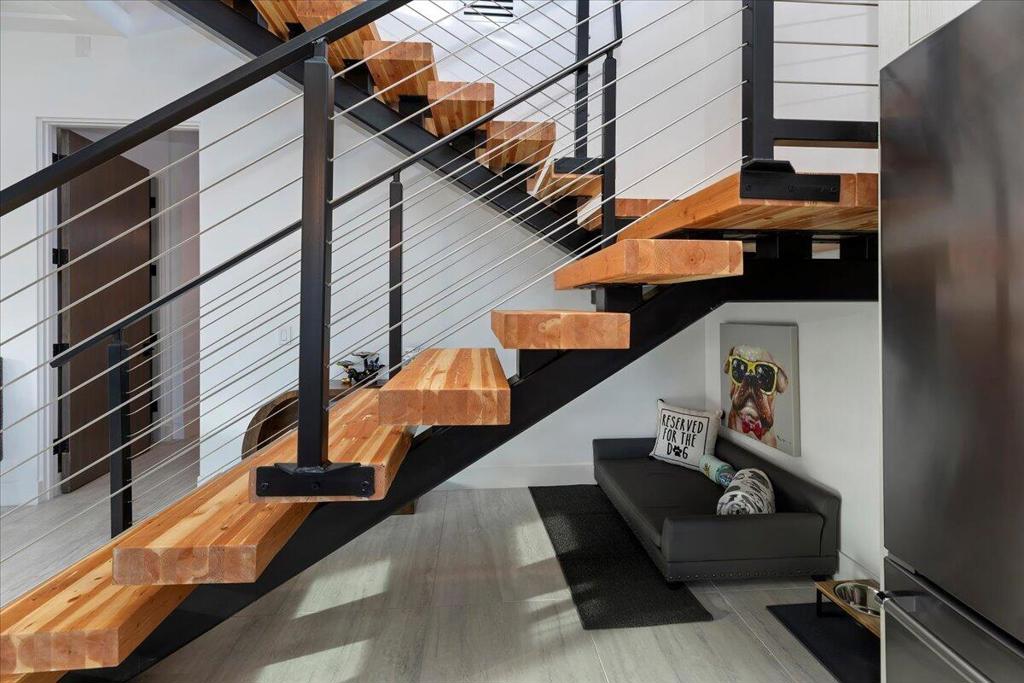 51116 Avenida Mendoza