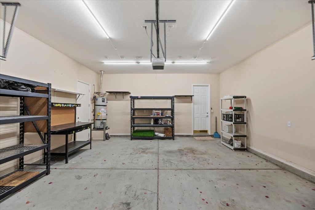 81916 Avenida Del Toro