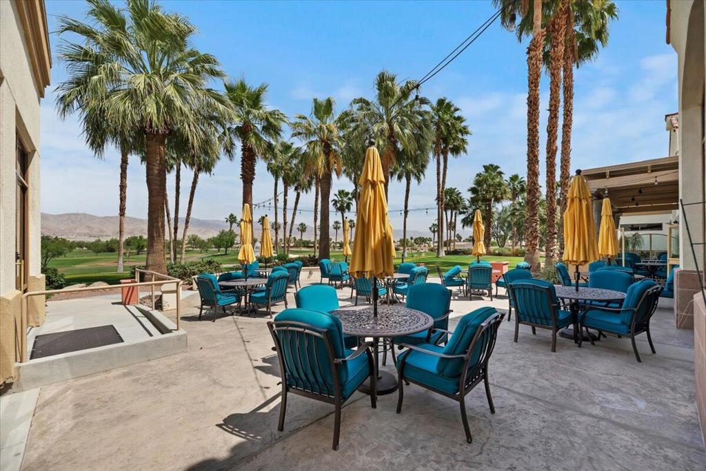 81916 Avenida Del Toro