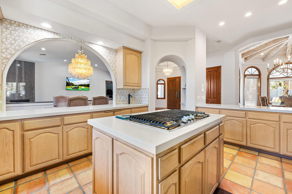 51230 Avenida Obregon