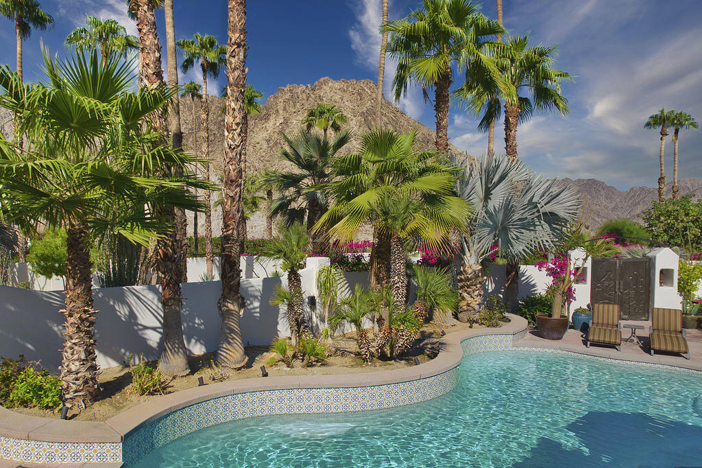 51230 Avenida Obregon