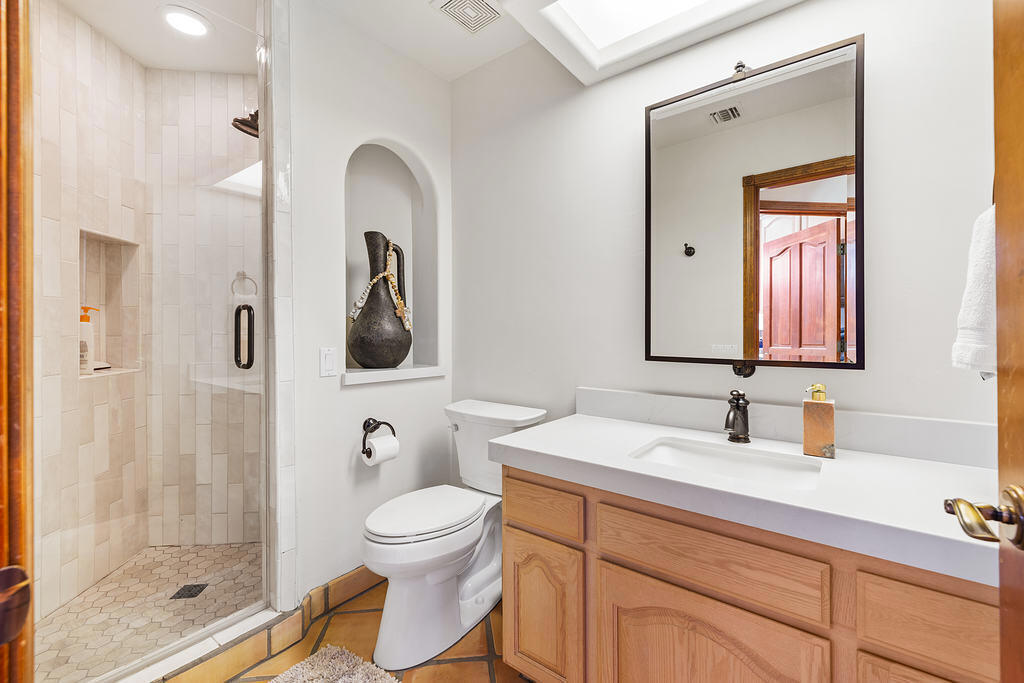 51230 Avenida Obregon