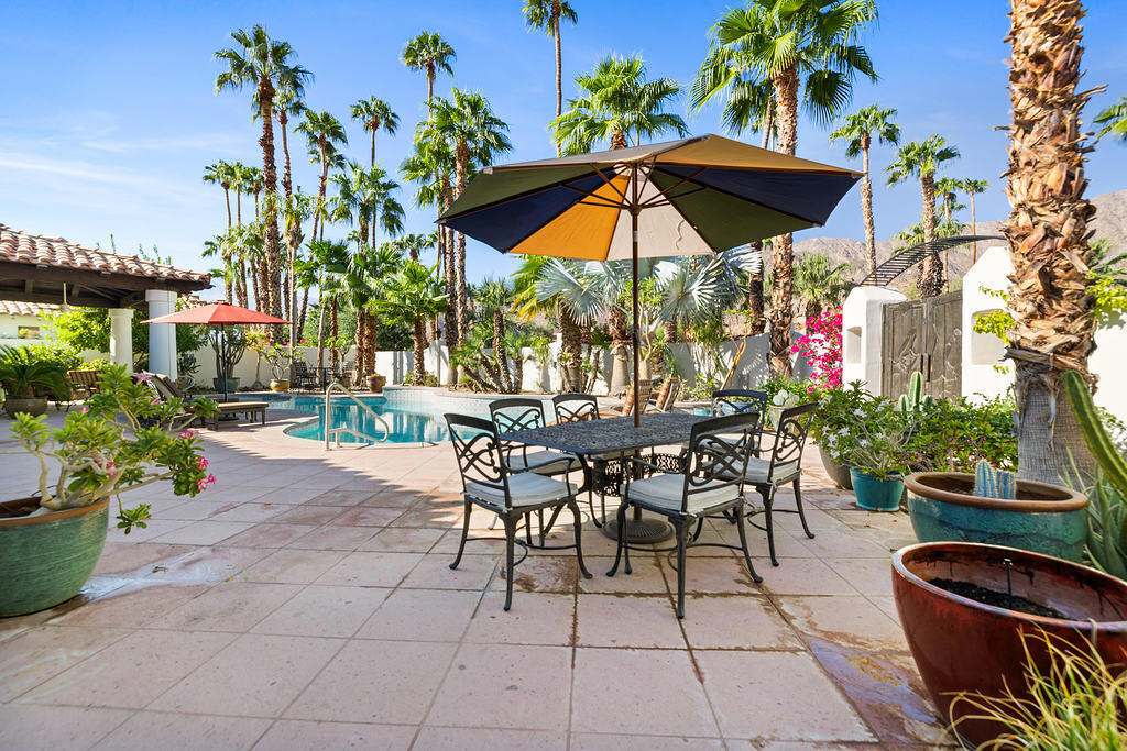 51230 Avenida Obregon