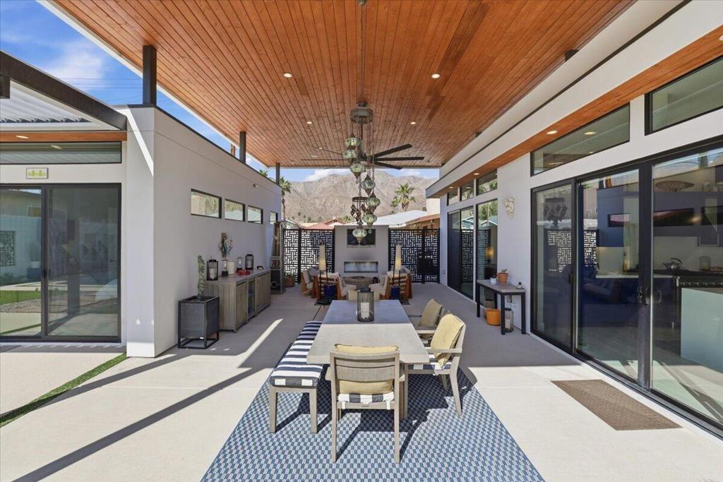 54905 Avenida Obregon