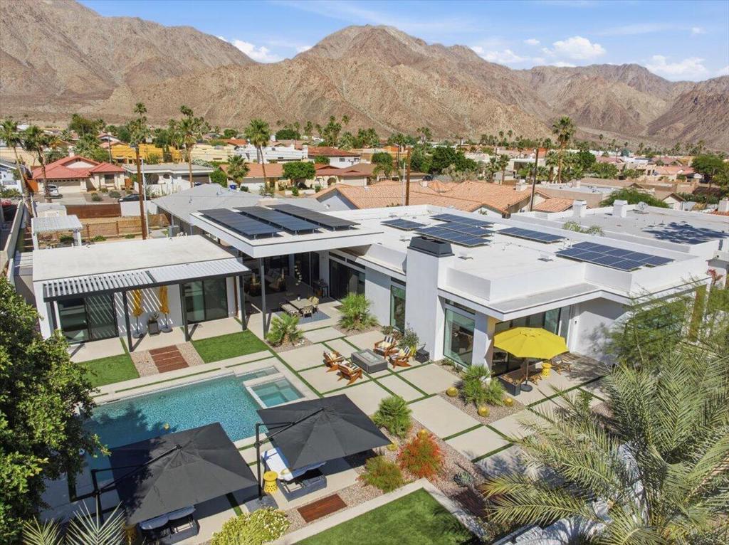 54905 Avenida Obregon