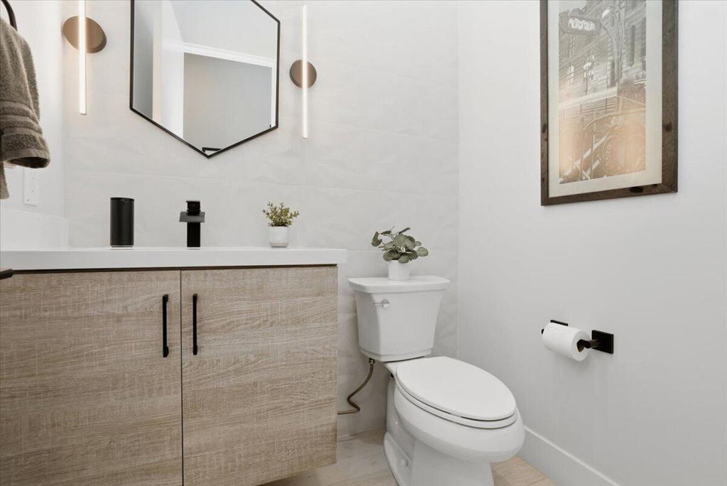 54905 Avenida Obregon