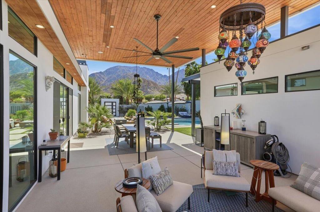 54905 Avenida Obregon