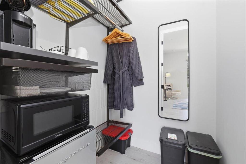 54905 Avenida Obregon