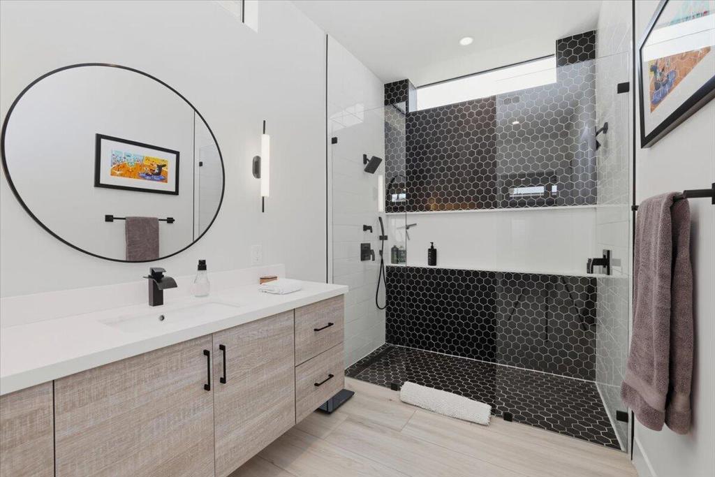 54905 Avenida Obregon