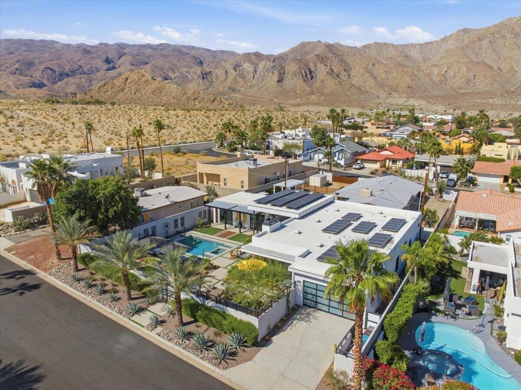 54905 Avenida Obregon