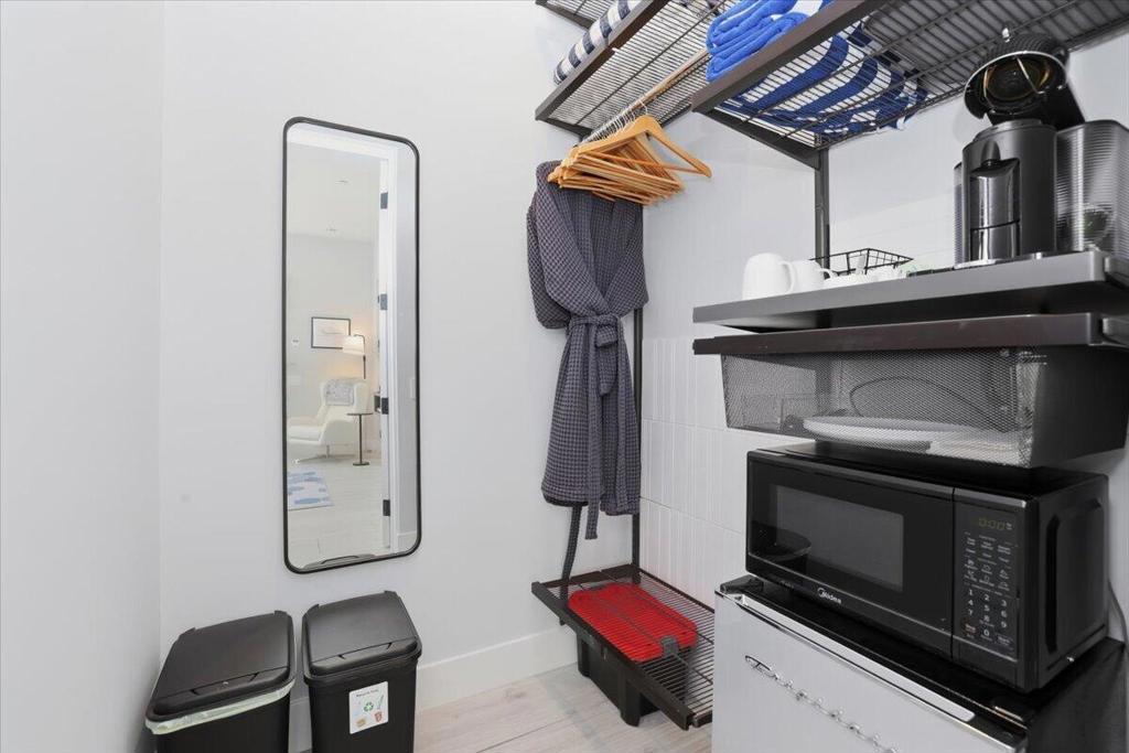 54905 Avenida Obregon