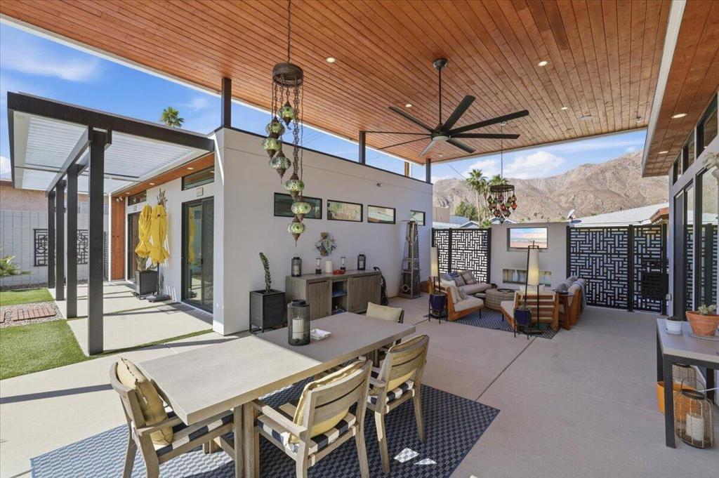 54905 Avenida Obregon