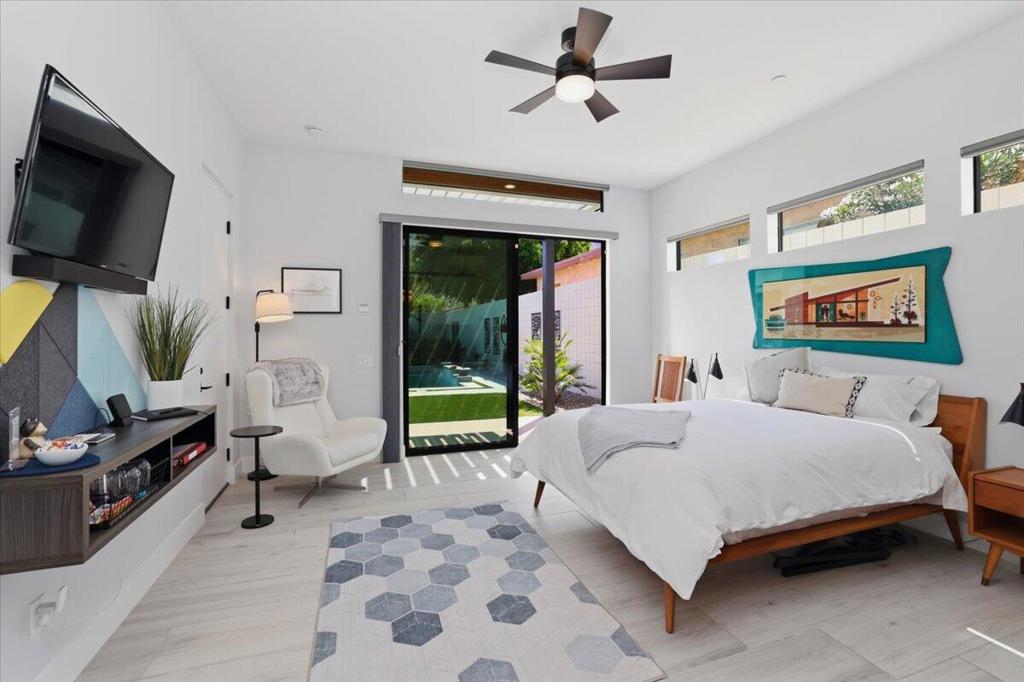 54905 Avenida Obregon