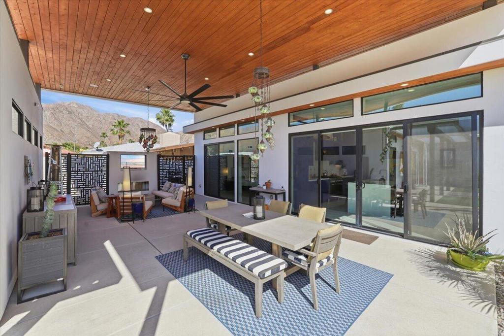 54905 Avenida Obregon