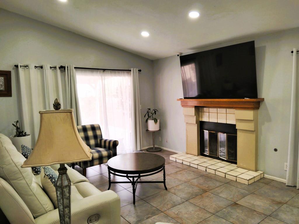 1042 Christobal Lane