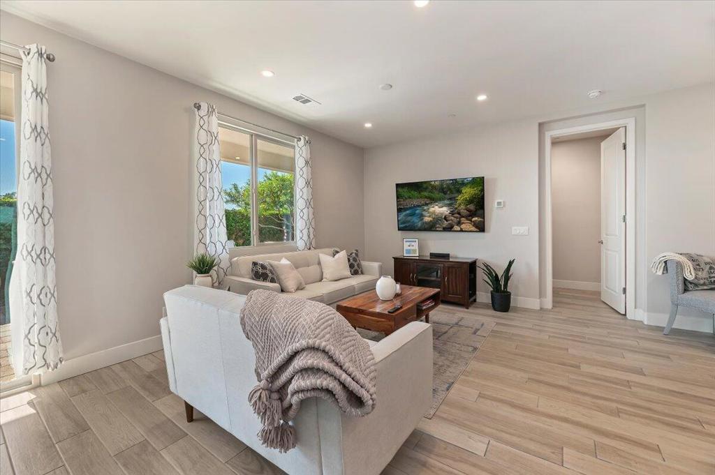 51710 Ponderosa Drive