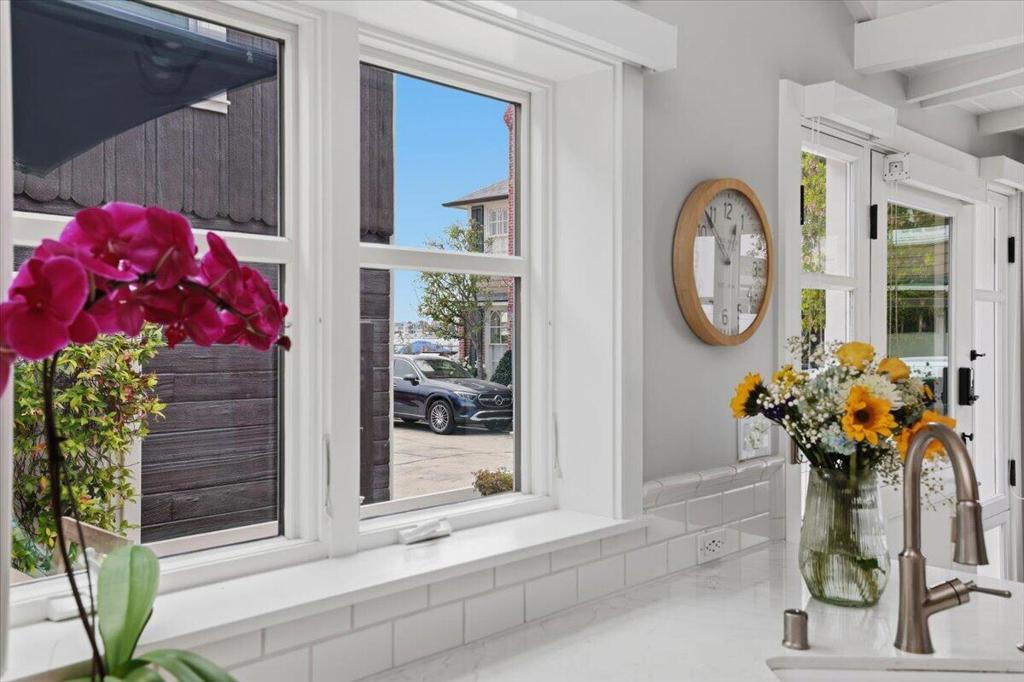 104 Onyx Avenue