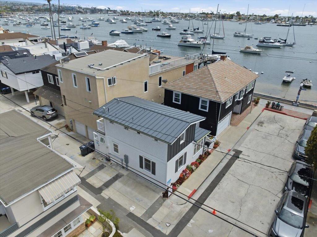 104 Onyx Avenue