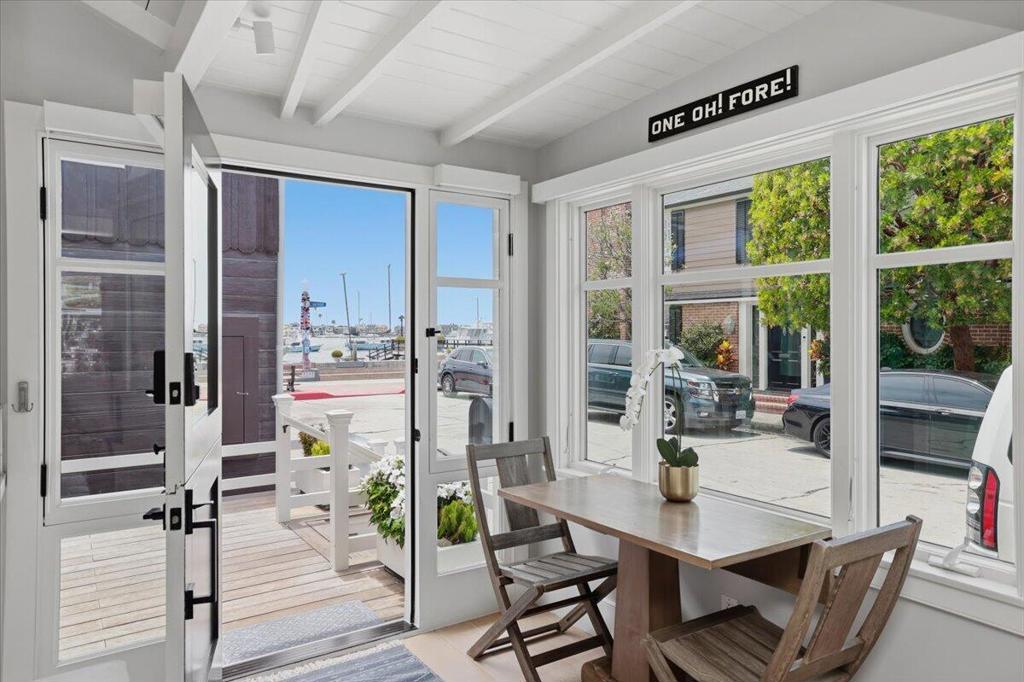 104 Onyx Avenue