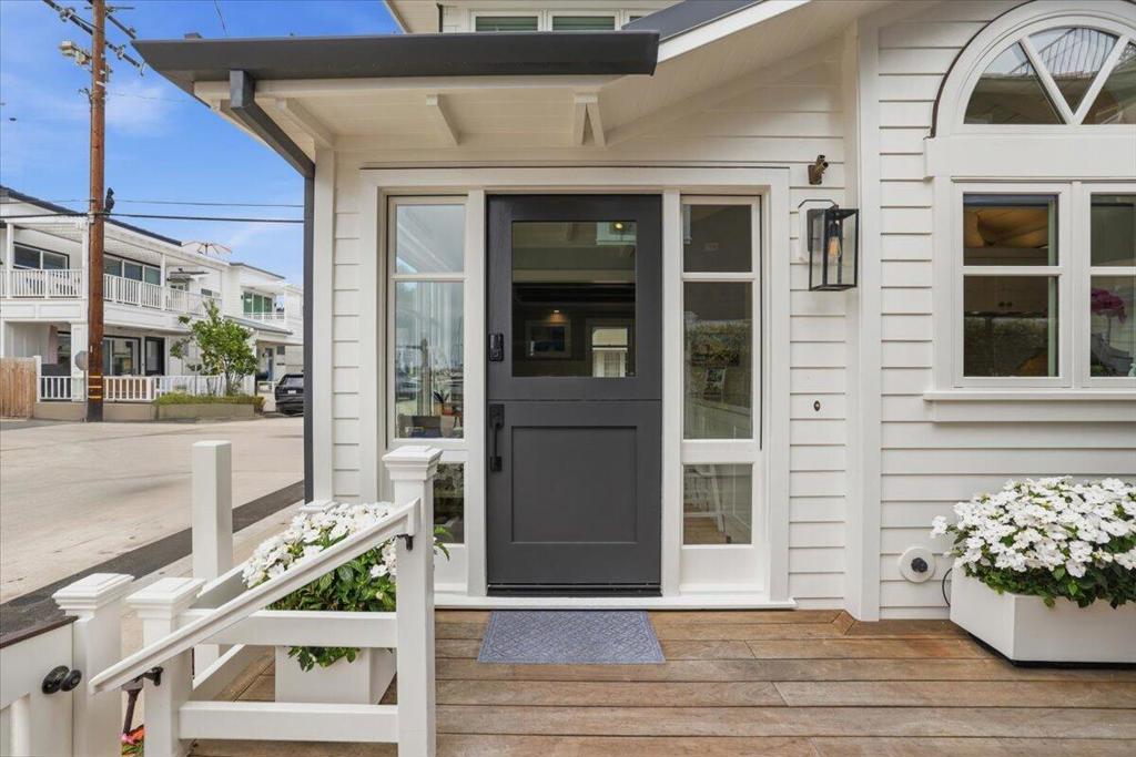 104 Onyx Avenue