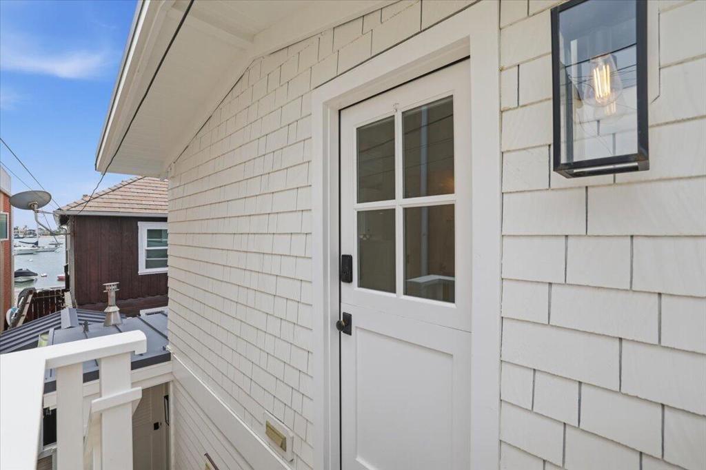 104 Onyx Avenue