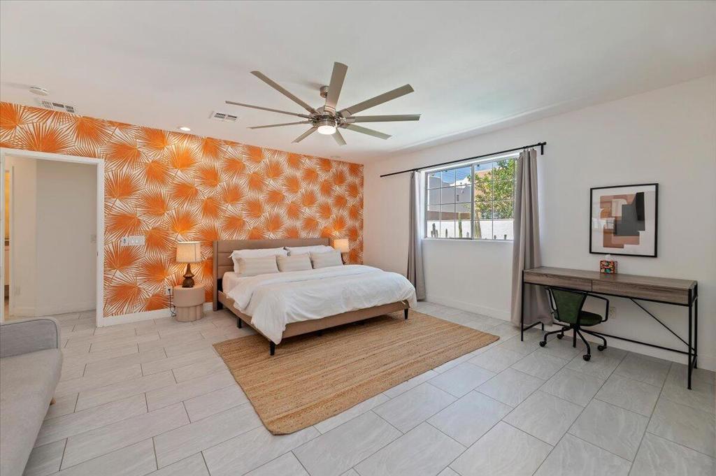 53245 Avenida Martinez
