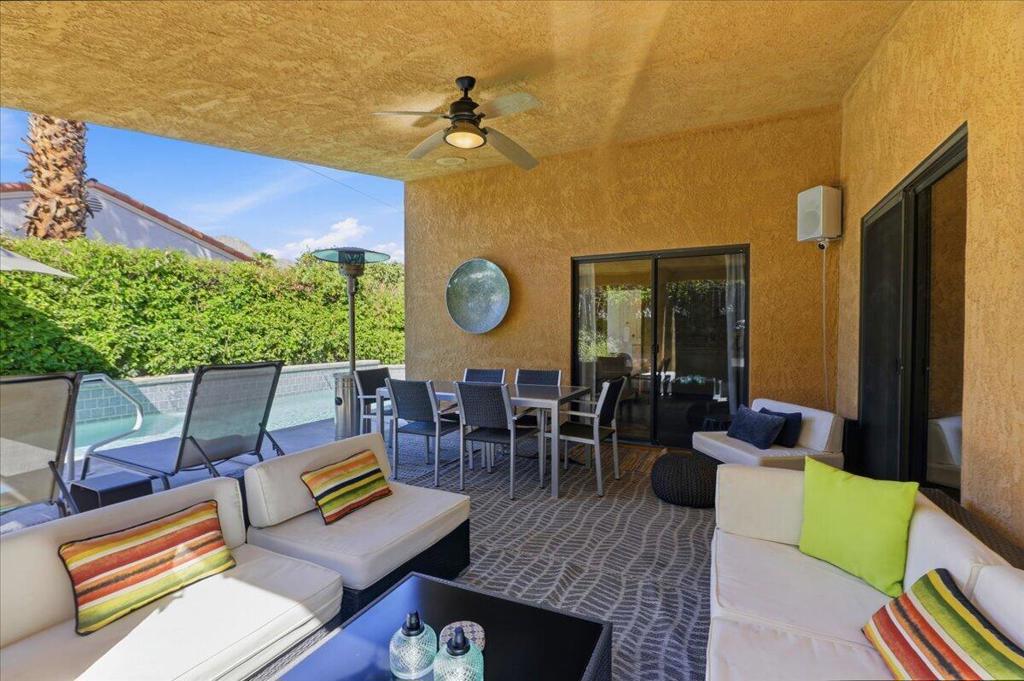 54205 Avenida Vallejo