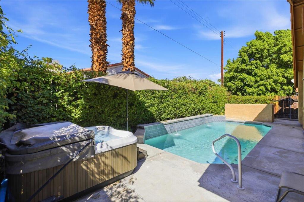 54205 Avenida Vallejo