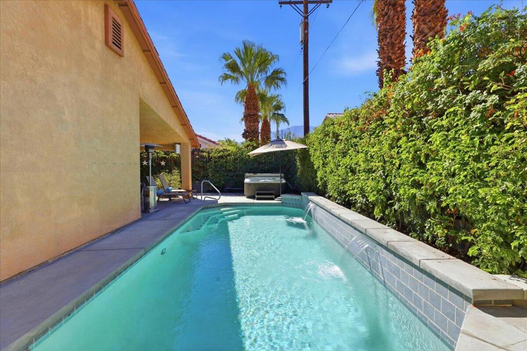 54205 Avenida Vallejo