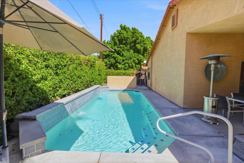 54205 Avenida Vallejo