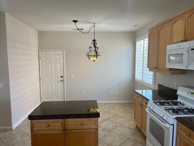 82560 Tivoli Court
