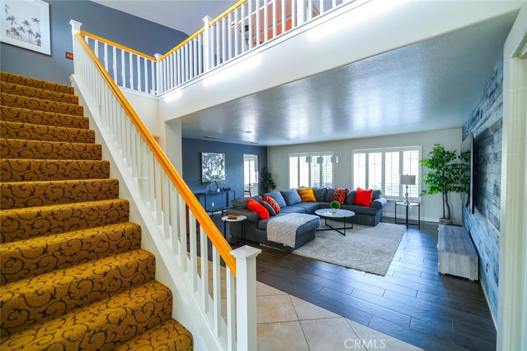 78910 Zenith Way