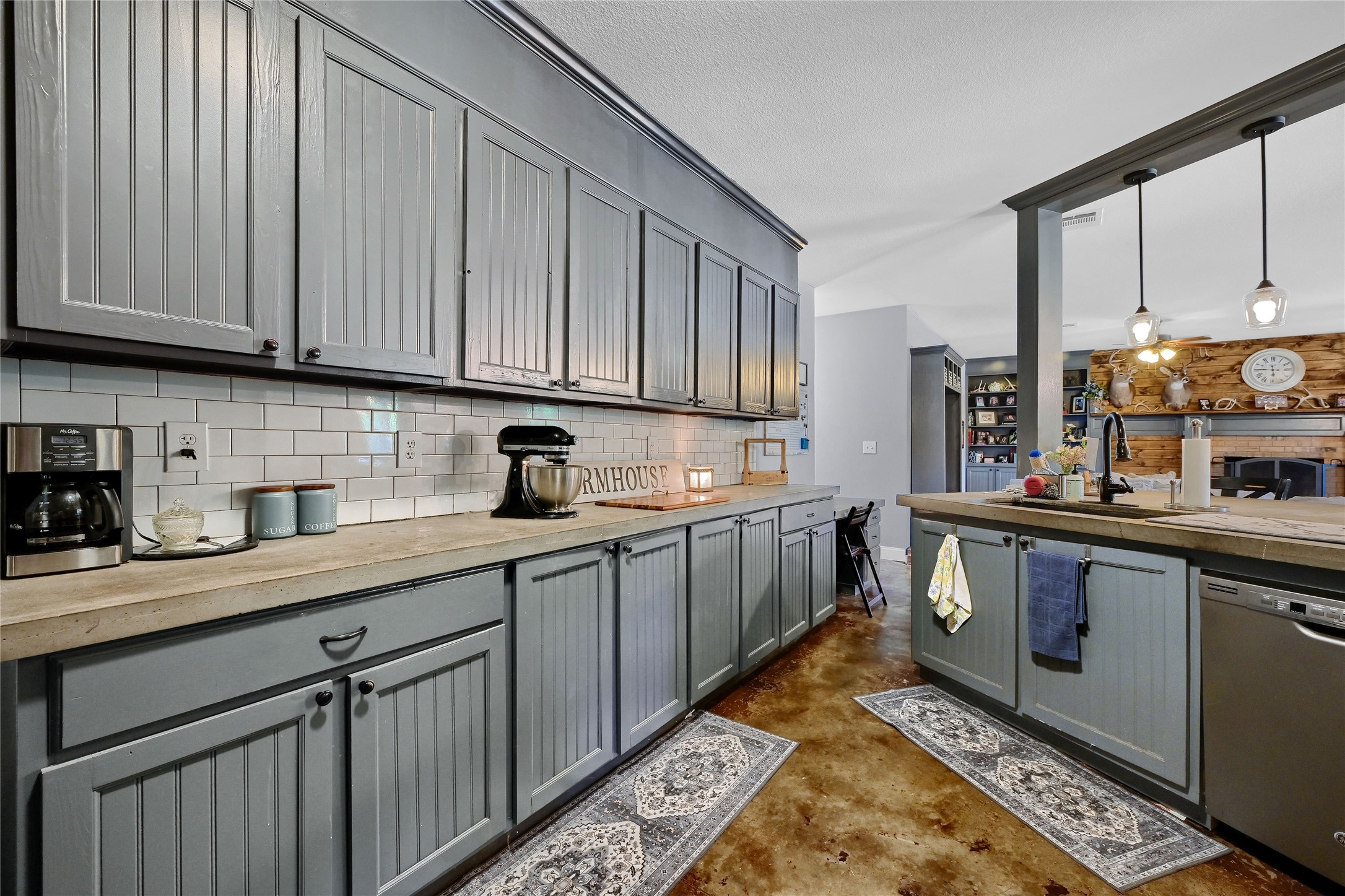 614 County Road 4425