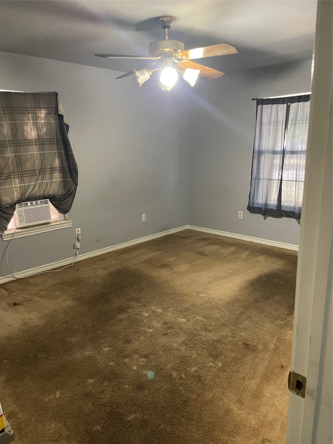 3210 N Central Street